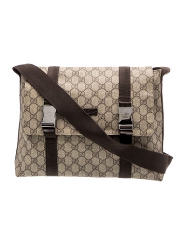 GG Supreme Shoulder Bag