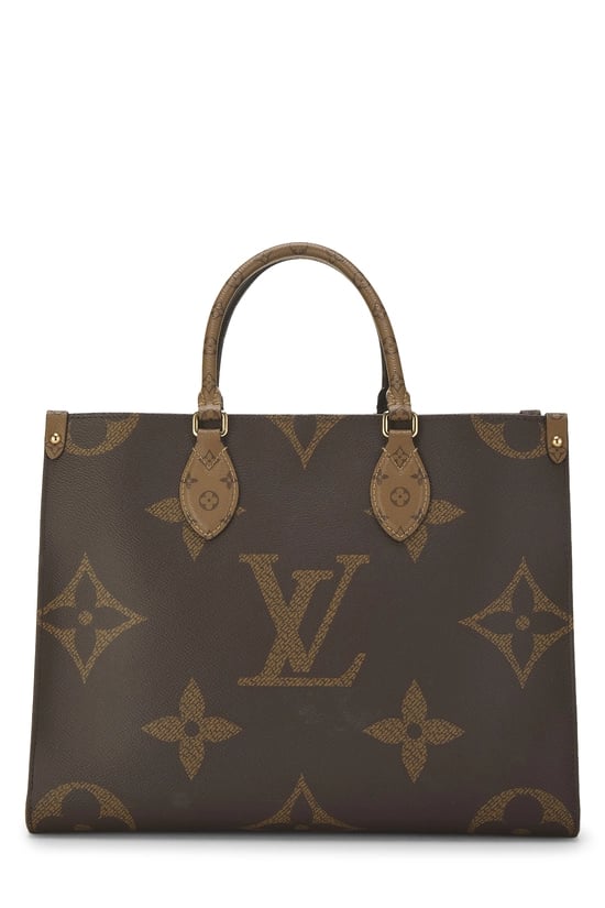 Monogram Reversed Giant On The Go MM