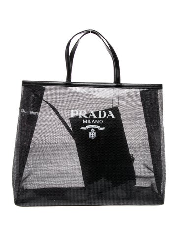 Enameled Metal Triangle Rete Paillettes Tote