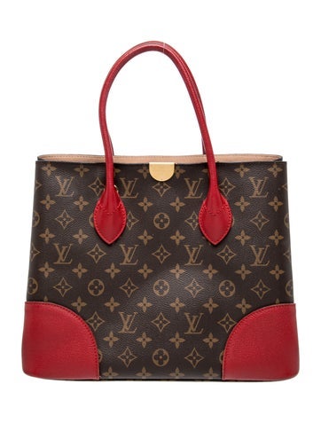 LV Monogram W
