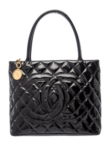 Medallion Tote