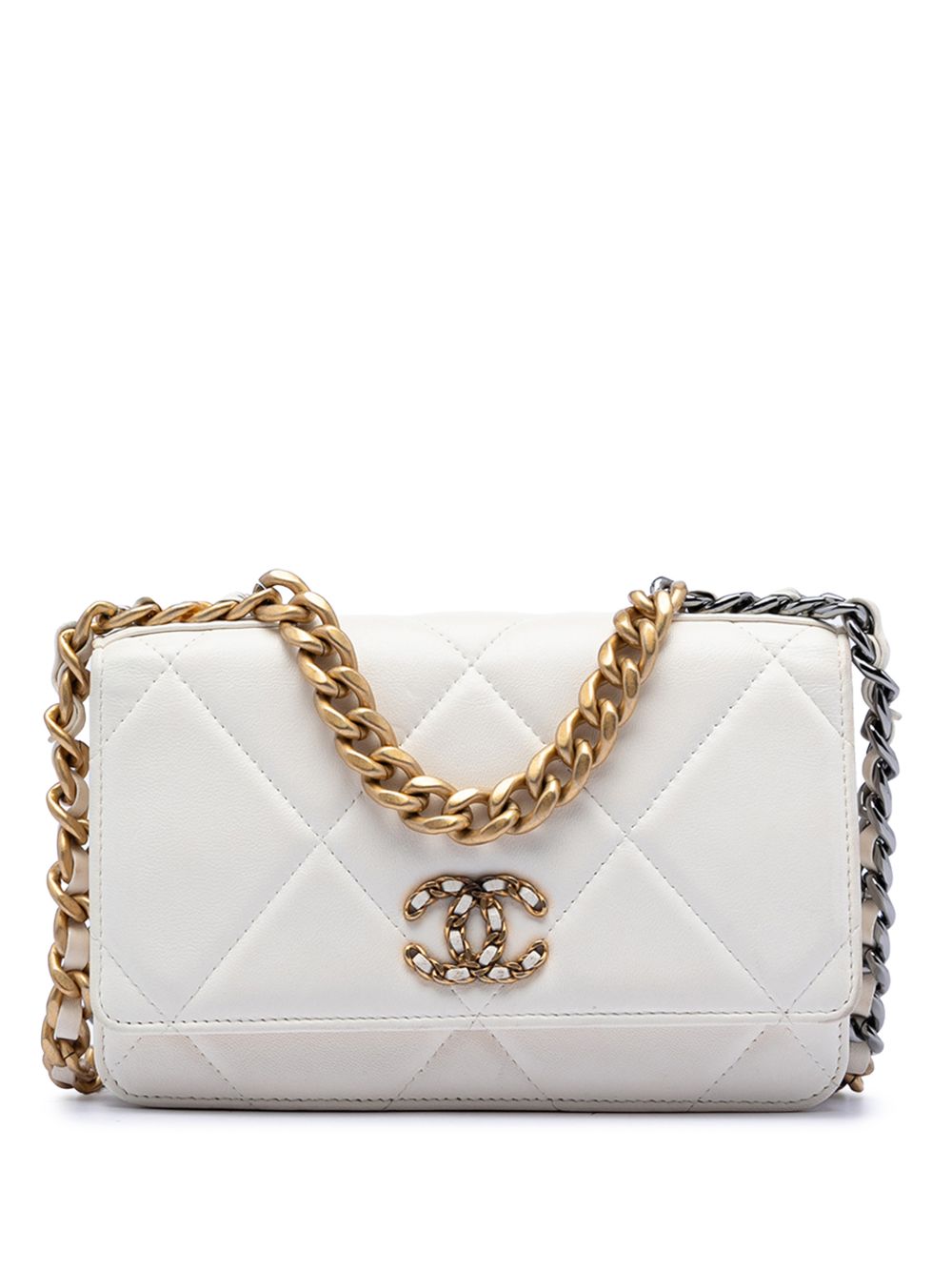 2021-2026 Quilted Lambskin 19 Wallet on Chain satchel