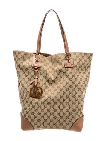 GG Canvas Medium Charm GG Tote