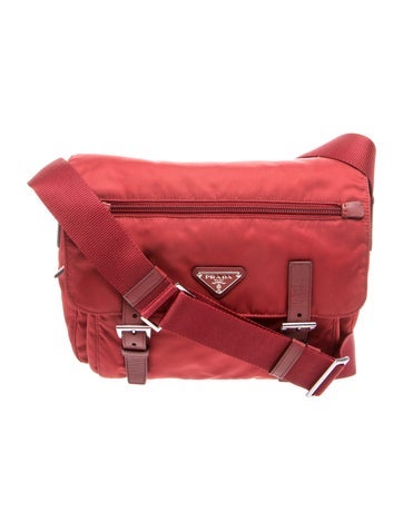 Enameled Metal Triangle Tessuto Nylon Saffiano Crossbody