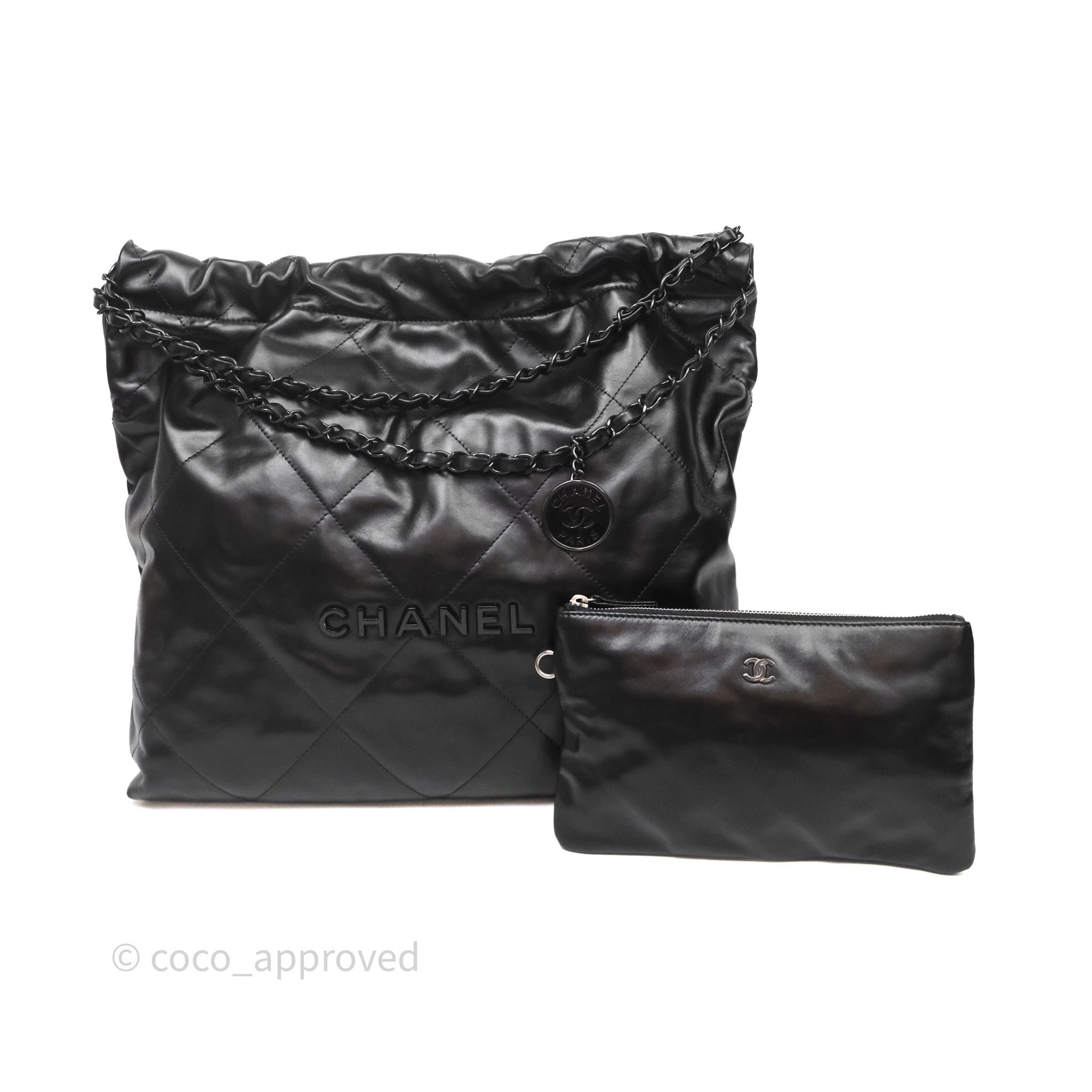 Chanel 22 Bag Medium Black Calfskin So Black Hardware
