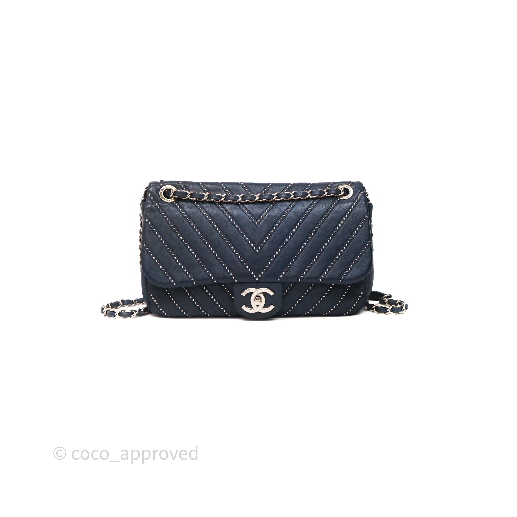 Chanel M/L Medium Chevron Flap Navy Calfskin Silver Hardware
