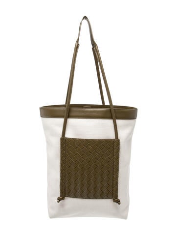 Bottega Veneta Intrecciato Clutch