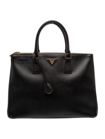 Saffiano Leather Galleria Double Zip Large