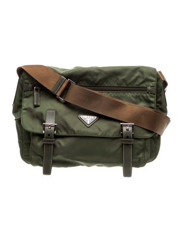 Tessuto Nylon Shoulder Bag
