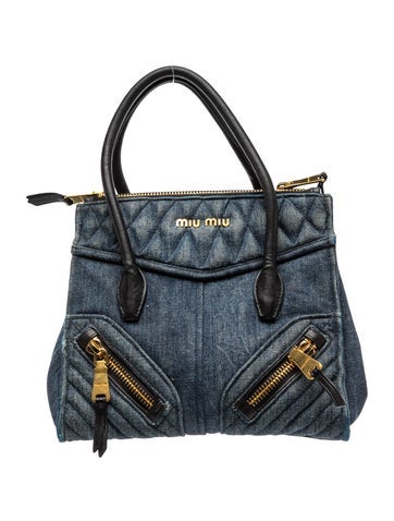Signature Tote