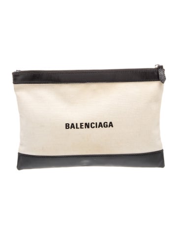 Signature Clutch
