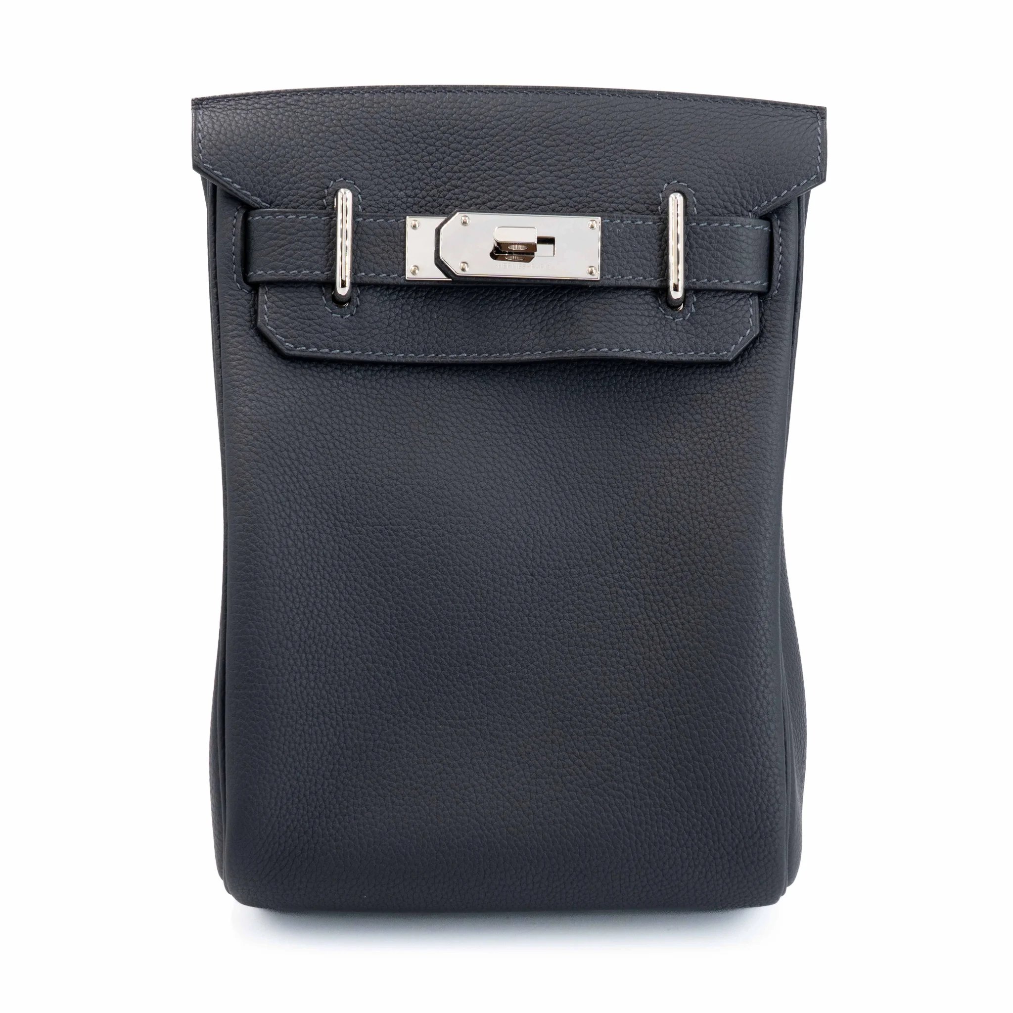 Excellent ( Rank SA ) HERMÈS Hac a Dos PM Caban (3Y) Togo Palladium hardware B (2023)