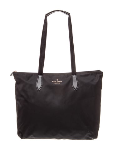 Signature Shoulder Bag