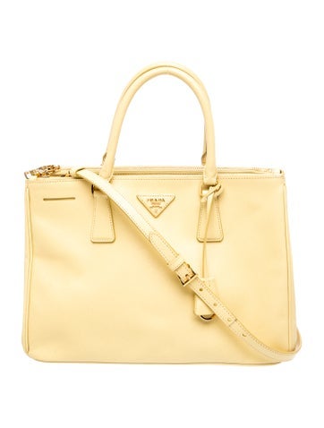 Saffiano Leather Galleria Double Zip Large