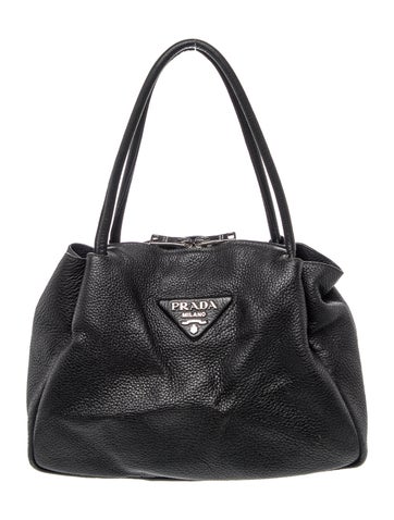 Vitello Daino Leather Liaison Shoulder Bag