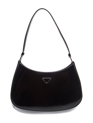 Enameled Metal Triangle Cleo