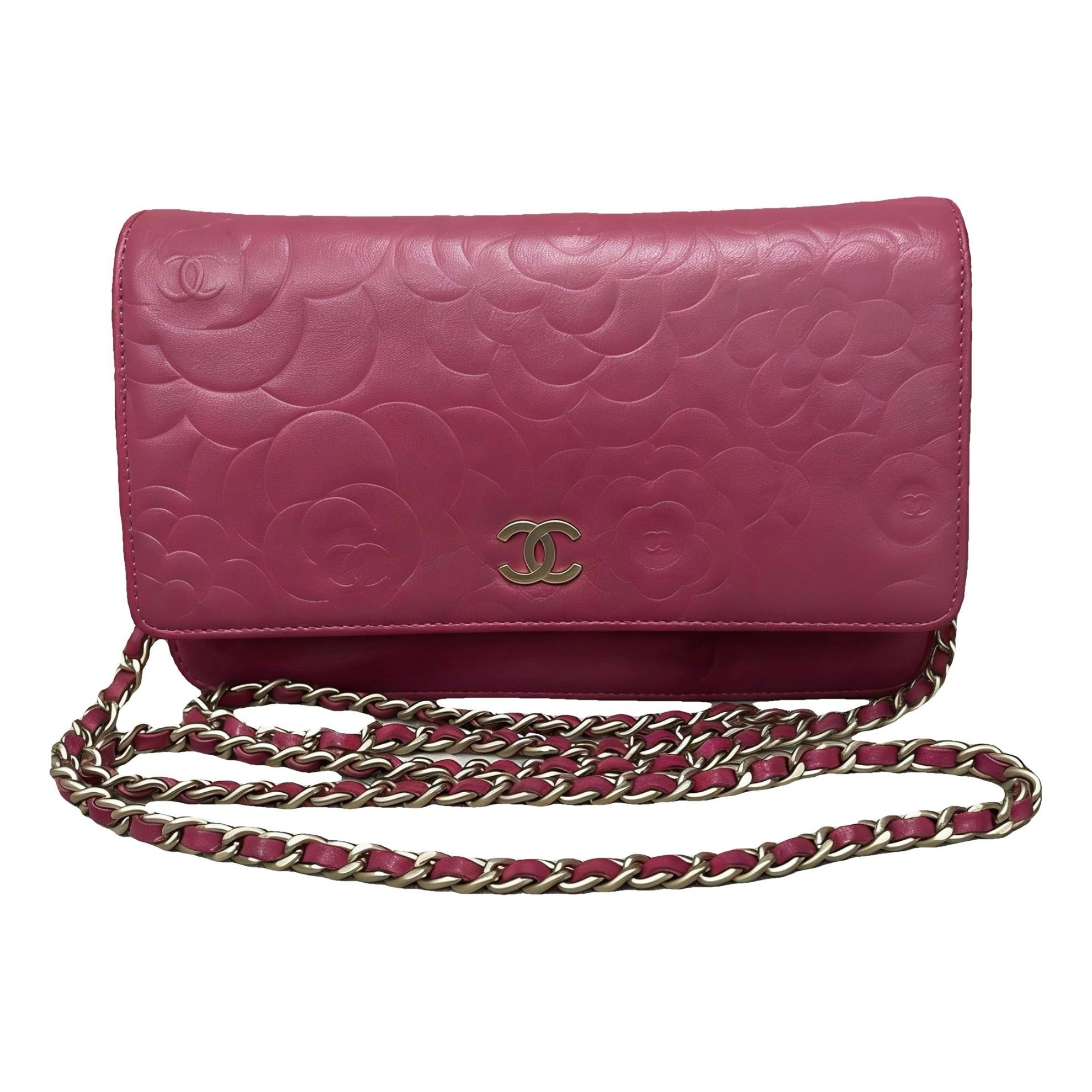 Wallet On Chain Timeless/Classique leather crossbody bag