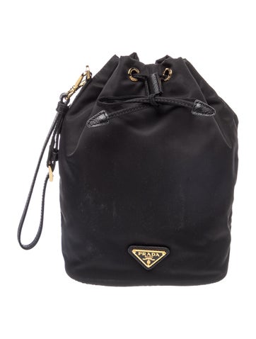 Tessuto Nylon Bucket Bag
