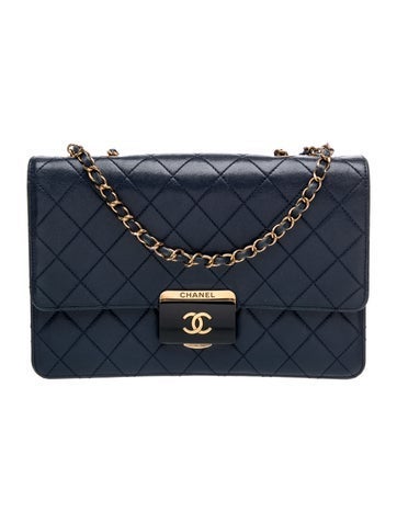 Medium Beauty Lock Flap Bag