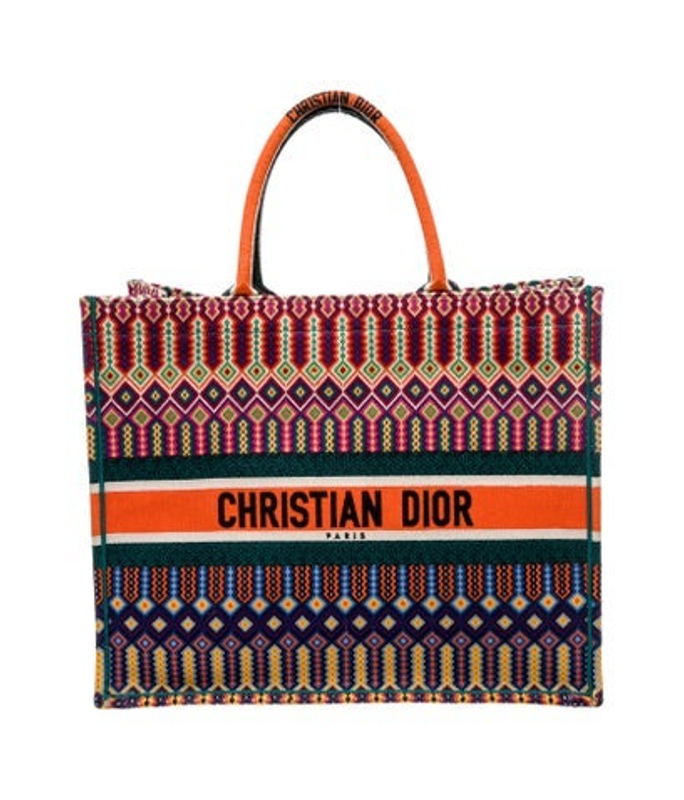 Dior Dior Canvas Book