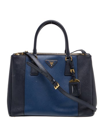 Saffiano Leather Galleria Double Zip Large