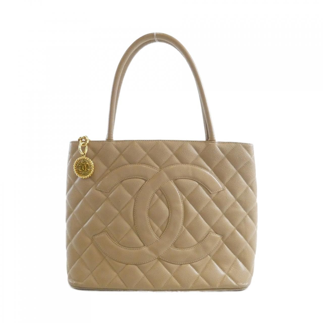Chanel 1804 bag