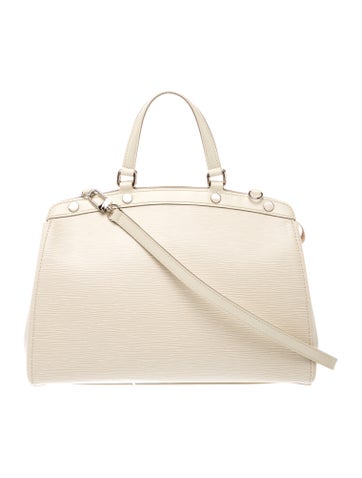 Epi Leather Brea MM