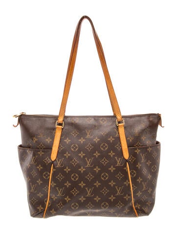 LV Monogram Totally MM