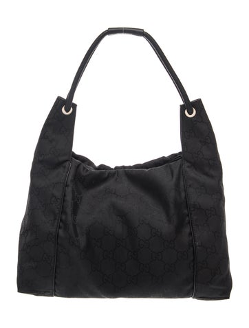 GG Canvas Shoulder Bag