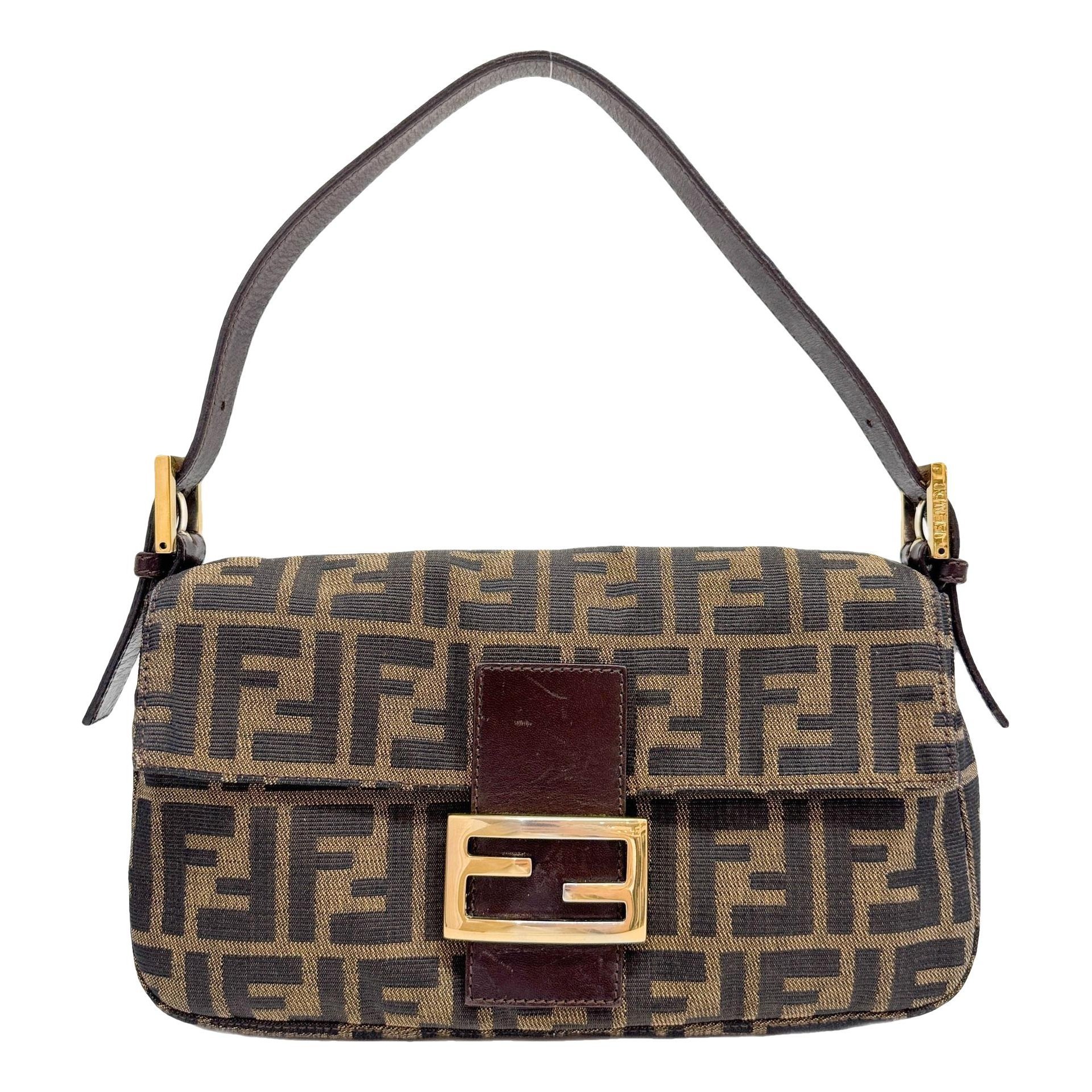 Baguette cloth handbag
