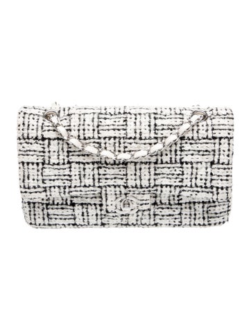 Tweed Medium Classic Double Flap