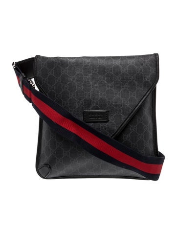 GG Supreme Messenger Bag
