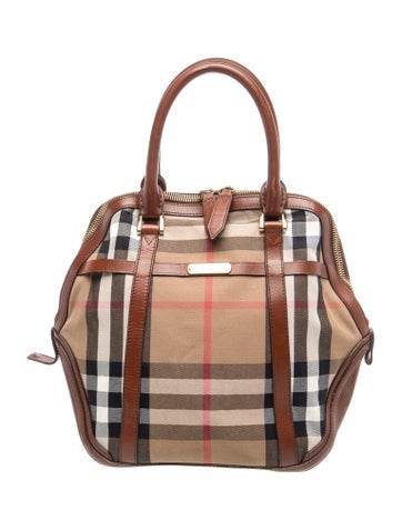 Burberry House Check Shoulder Bag