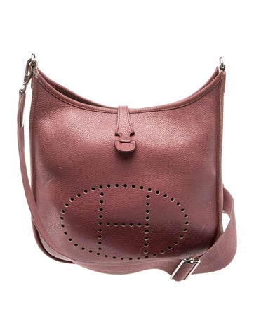 Clemence Evelyne III 29