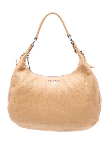 Vitello Daino Leather Hobo Medium