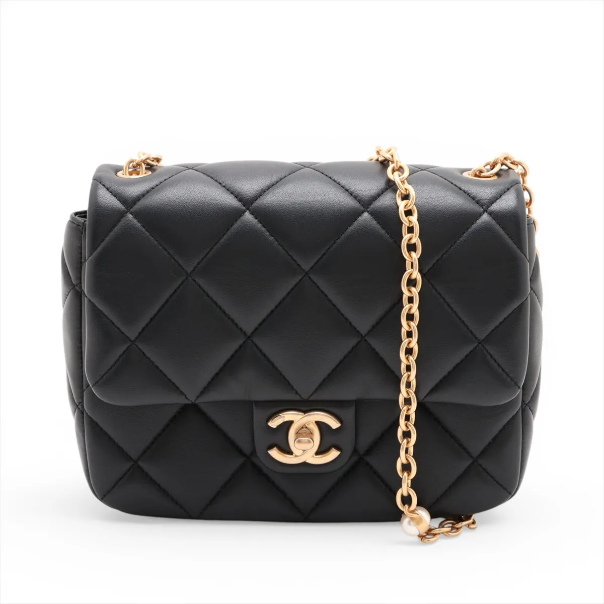 Chanel Mini Matelasse Lambskin Single Flap Single Chain Bag Black Gold Metal Fit