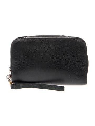 Taiga Leather Pochette