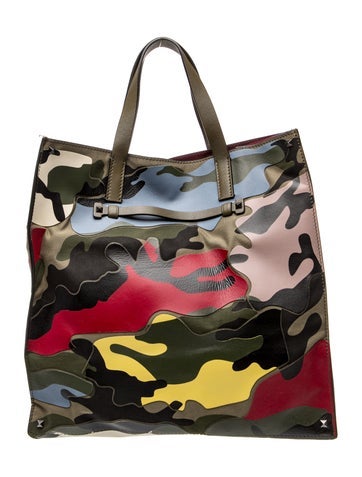 Rockstud Weekender Bag