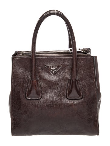 Enameled Metal Triangle Twin Pocket Tote