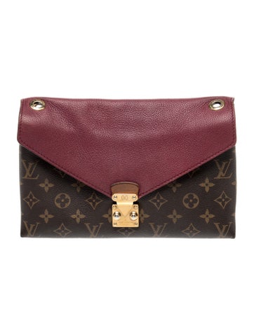 LV Monogram Pallas Chain