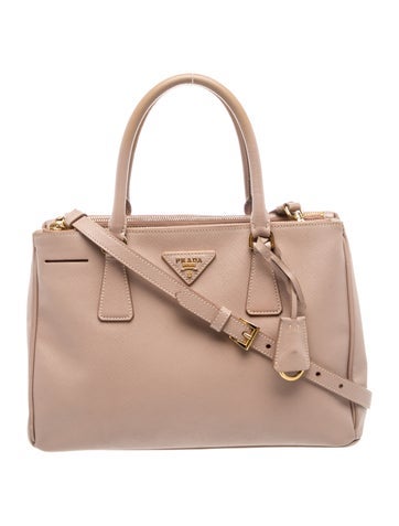 Saffiano Leather Galleria Double Zip Medium
