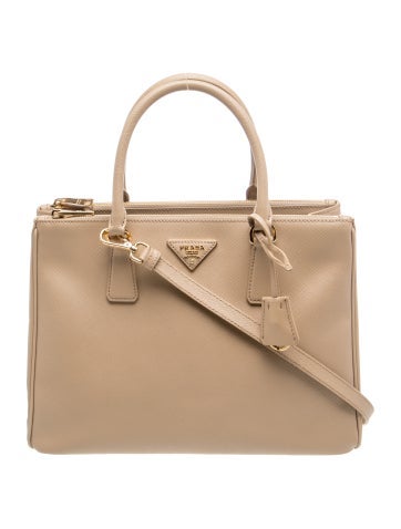 Saffiano Leather Galleria Double Zip Large
