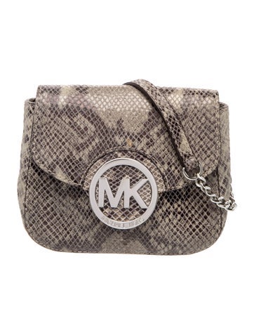 Signature Crossbody Bag