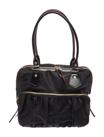 Signature Shoulder Bag