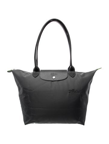 Signature Shoulder Bag