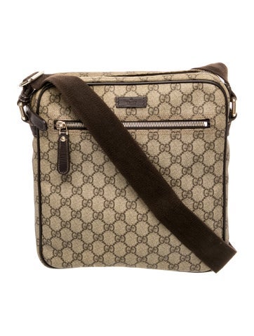 GG Supreme Shoulder Bag