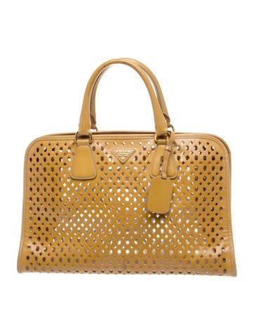 Saffiano Fori Leather Bauletto