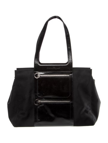 Gancio Shoulder Bag