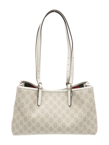 GG Supreme Emblem Medium