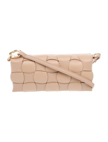 Leather Neiti